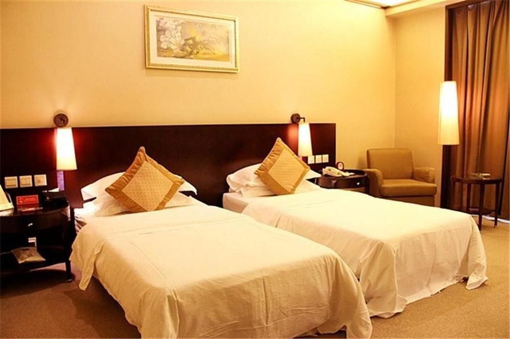 Dongguan Dongcheng International Hotel - Free Shuttle Buses For Executive Room Guests During Canton Fair Exterior foto